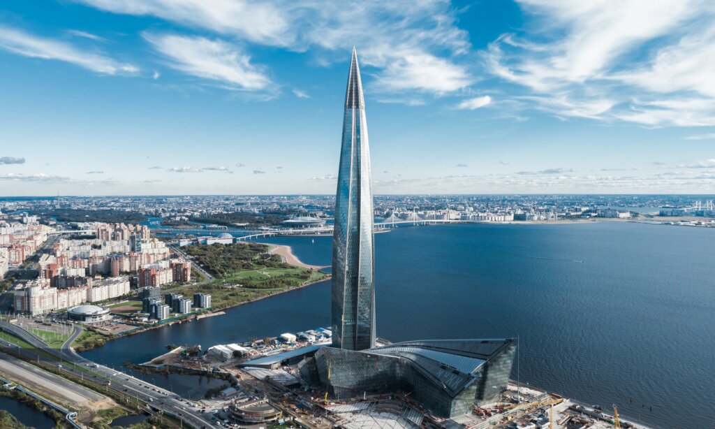 Лахта-центр в Петербурге как современная вертикаль города
