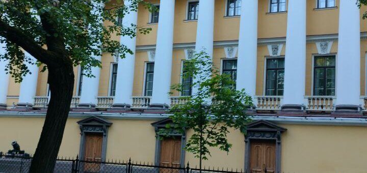 Павловский дворец как пример классицизма в России