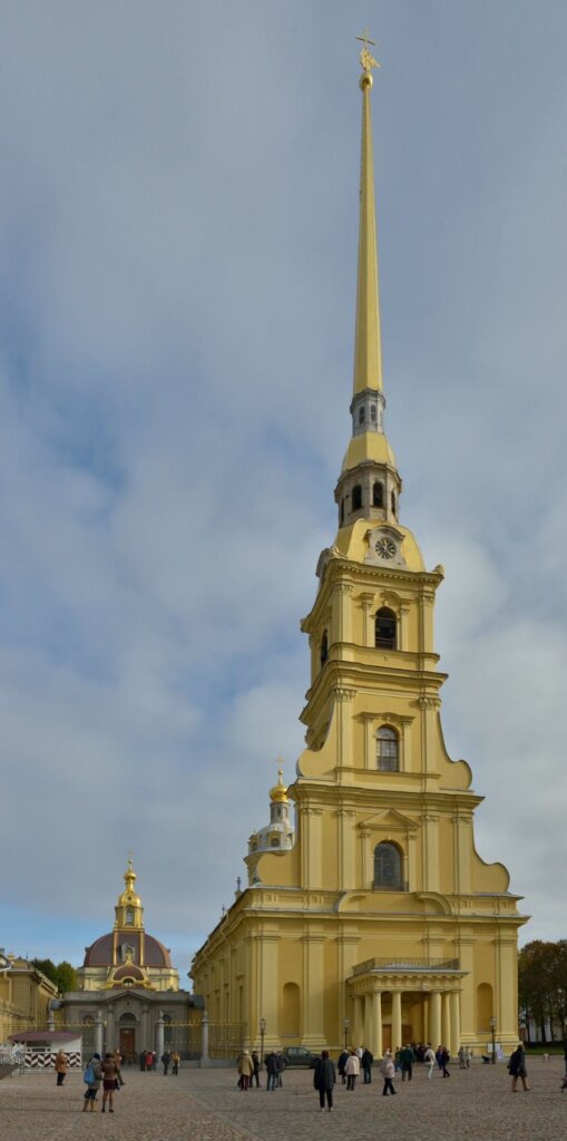 Петропавловский собор в Санкт-Петербурге, пример петровского барокко